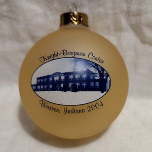 Howe House || Knight-Bergman Center 2004 Ornament